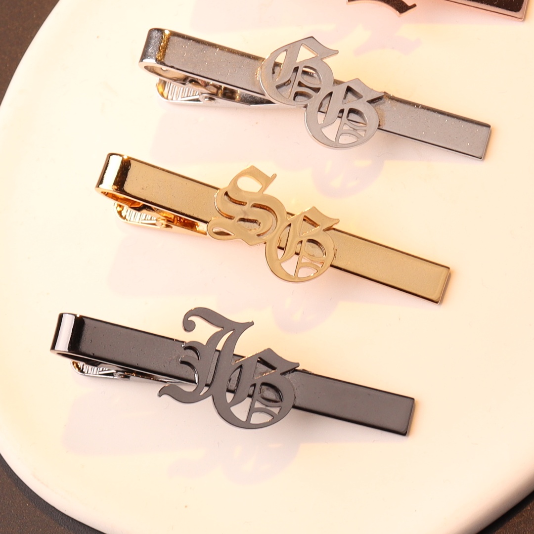 اسم مخصص الأحرف الأولى التعادل - مراجعة Tie Bar Clip وسعره